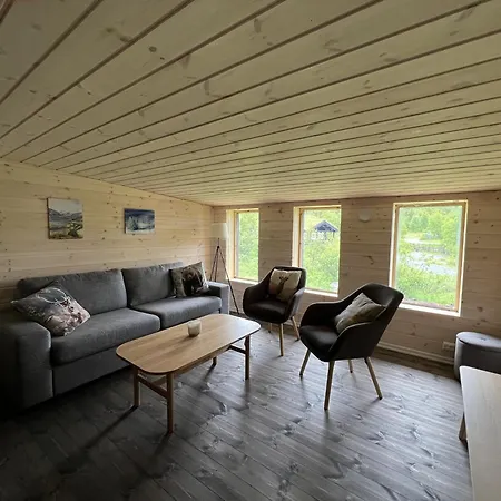 New Cozy By Trails And Nature Paths Holiday home *